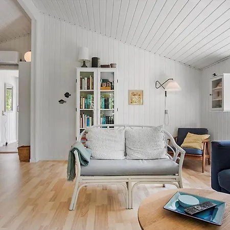 Tv1007-bindslev-enebaervej-2 * Bindslev