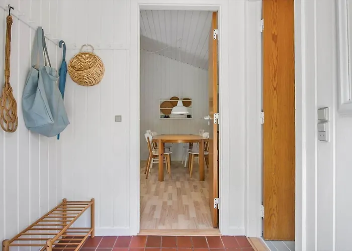 Tv1007-bindslev-enebaervej-2 Дом отдыха *