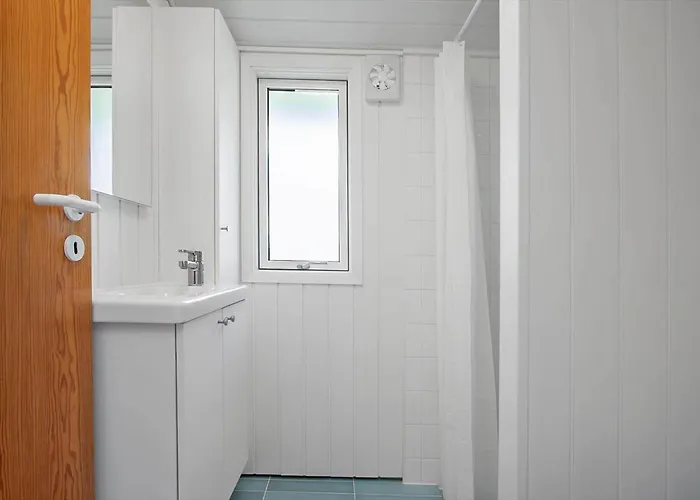 Tv1007-bindslev-enebaervej-2 Дом отдыха