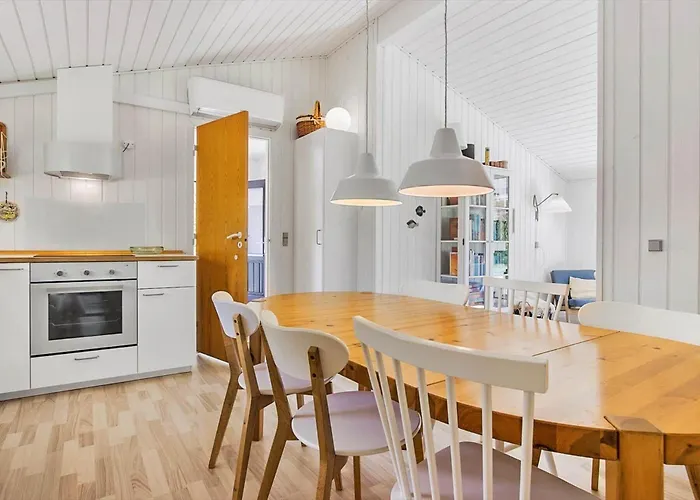 Tv1007-bindslev-enebaervej-2 Биндслев